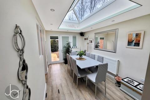 2 bedroom detached house for sale, The Mews, West Mersea