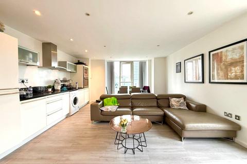 2 bedroom penthouse to rent, Ability Place, London E14