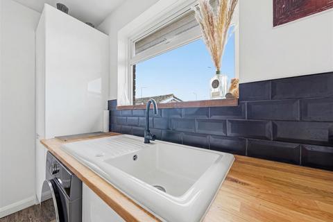 2 bedroom house for sale, Greenhill Road, Herne Bay