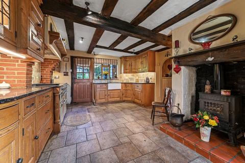 3 bedroom semi-detached house for sale, Colne Park Road, White Colne