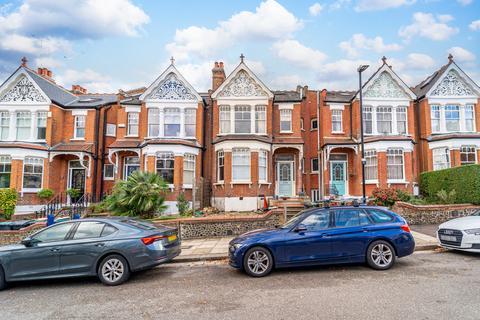 2 bedroom flat for sale, Cecil Road, Muswell Hill N10