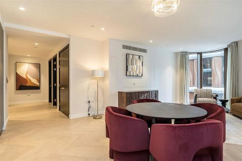2 bedroom flat to rent, Triptych Place, London SE1