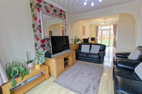 3 bedroom semi-detached house for sale, Palmerston Boulevard, Leicester