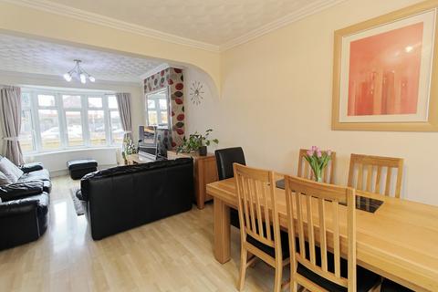 3 bedroom semi-detached house for sale, Palmerston Boulevard, Leicester
