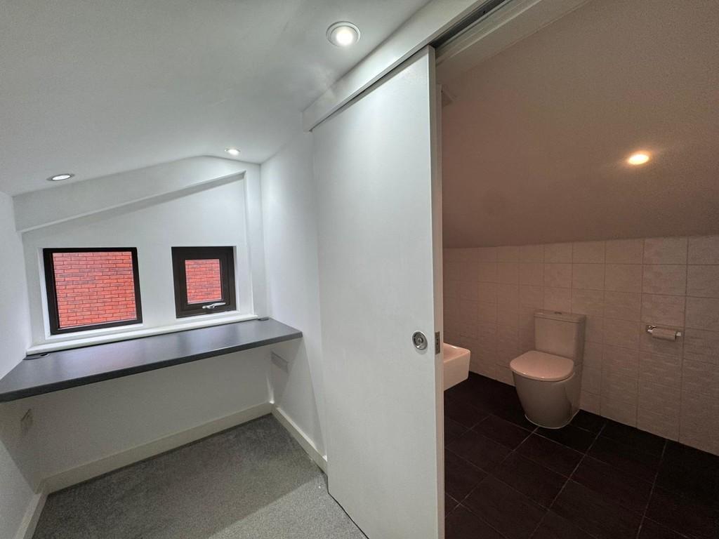 Ensuite