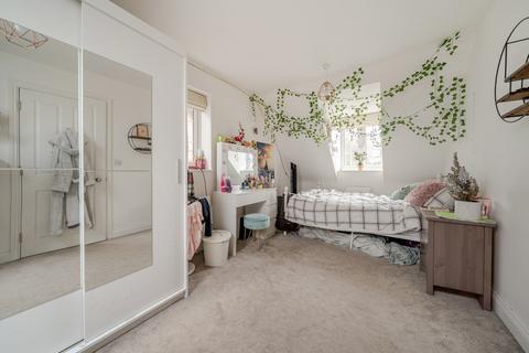 5 bedroom detached house for sale, Kingscote Way, East Grinstead RH19
