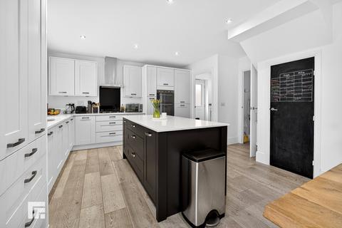 4 bedroom detached house for sale, Clos Parc Radur, Radyr, Cardiff