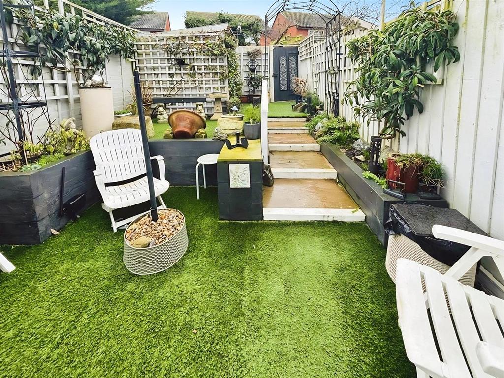 Garden2.JPEG