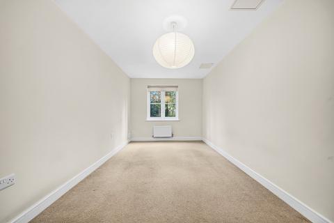 undefined, London Road, Surrey GU1