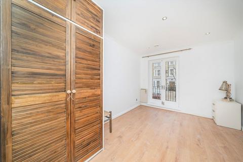 2 bedroom flat to rent, Russell Road, London W14