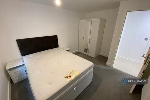 2 bedroom flat to rent, Clarendon Road, Leeds, LS2