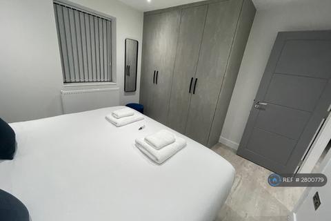 undefined, Warwick Place, Uxbridge, UB8