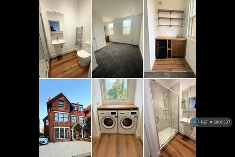 undefined, Egmont Road, Sutton, SM2