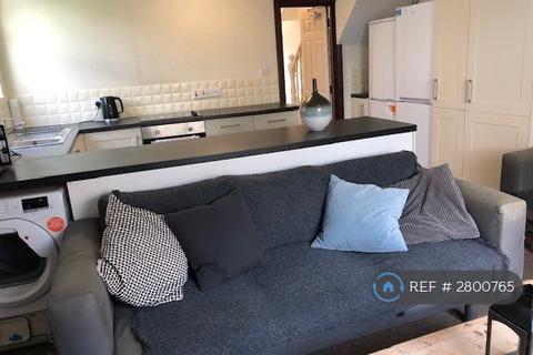 undefined, Wilton Avenue, Southampton, SO15
