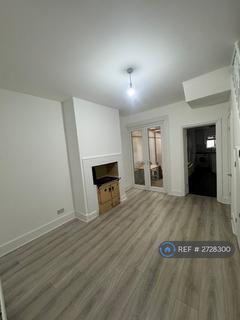 undefined, Chase Road, London, N14