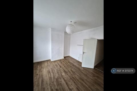 3 bedroom terraced house to rent, Poplar Street, Wellingborough, NN8