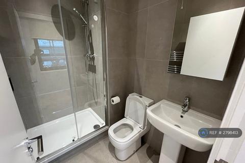 1 bedroom flat to rent, New Briggate, Leeds, LS2