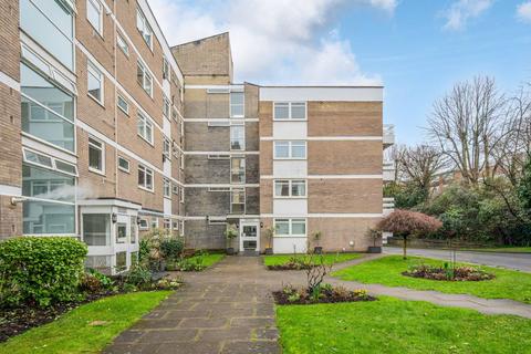 2 bedroom flat to rent, Carlton Drive, East Putney, London, SW15