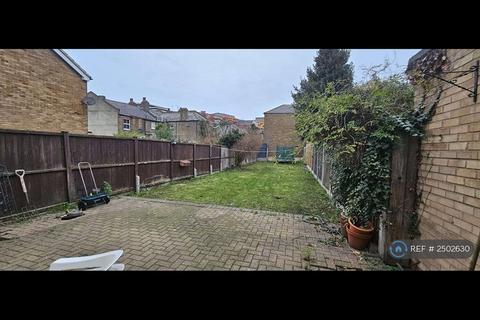 4 bedroom terraced house to rent, Bellot Street, London, SE10
