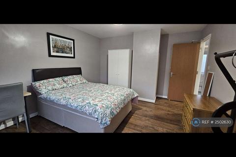4 bedroom terraced house to rent, Bellot Street, London, SE10