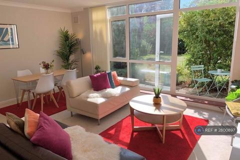 undefined, North Park, London, SE9