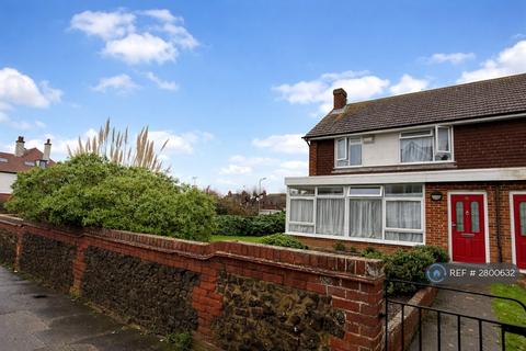 3 bedroom semi-detached house to rent, Cornwall Gardens, Margate, CT9