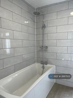 2 bedroom terraced house to rent, Mill Road, Caerphilly, CF83