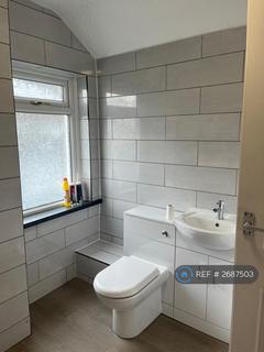 2 bedroom terraced house to rent, Mill Road, Caerphilly, CF83