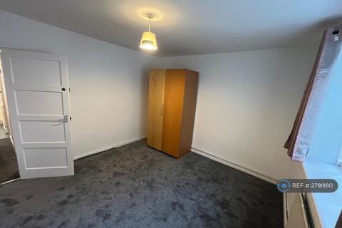 3 bedroom flat to rent, Francis House, London, N1