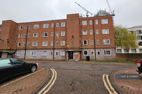3 bedroom flat to rent, Francis House, London, N1