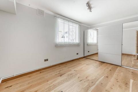 2 bedroom flat to rent, Fulham Road, South Kensington, London, SW10