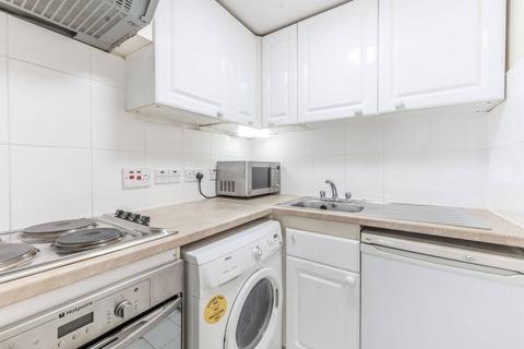 Studio to rent, Emperors Gate, South Kensington, London, SW7
