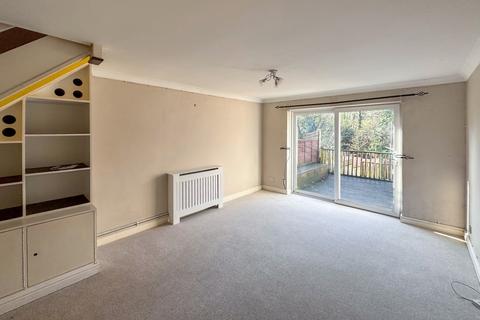 2 bedroom terraced house for sale, Waterside Close, Bordon, Hampshire, GU35