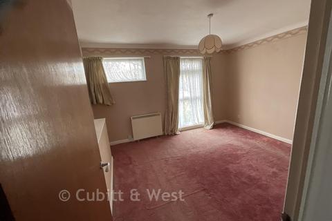 3 bedroom terraced house for sale, Carew Road, Wallington, Surrey