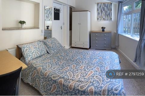 5 bedroom terraced house to rent, Arundel Road, Bath, BA1