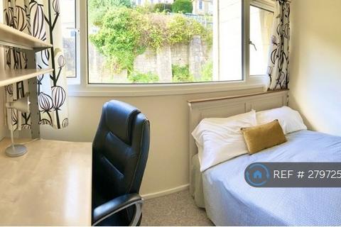 5 bedroom terraced house to rent, Arundel Road, Bath, BA1