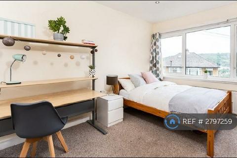 5 bedroom terraced house to rent, Arundel Road, Bath, BA1