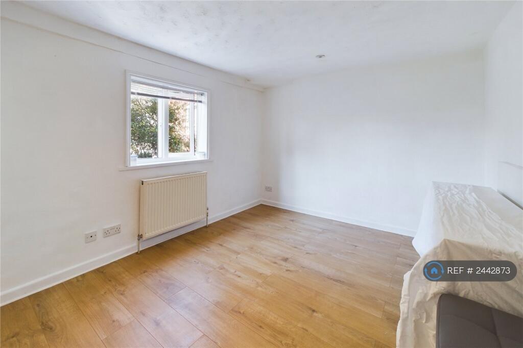 2nd Double Bedroom