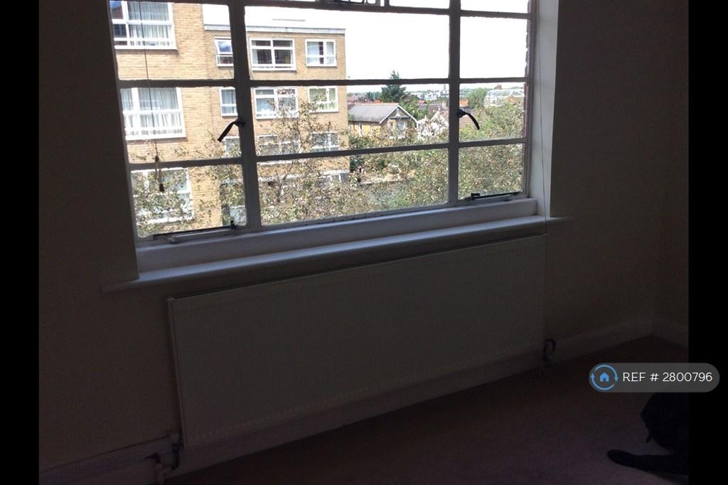 Main Bedroom