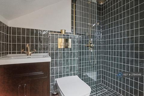 Studio to rent, Cranston Road, London, SE23