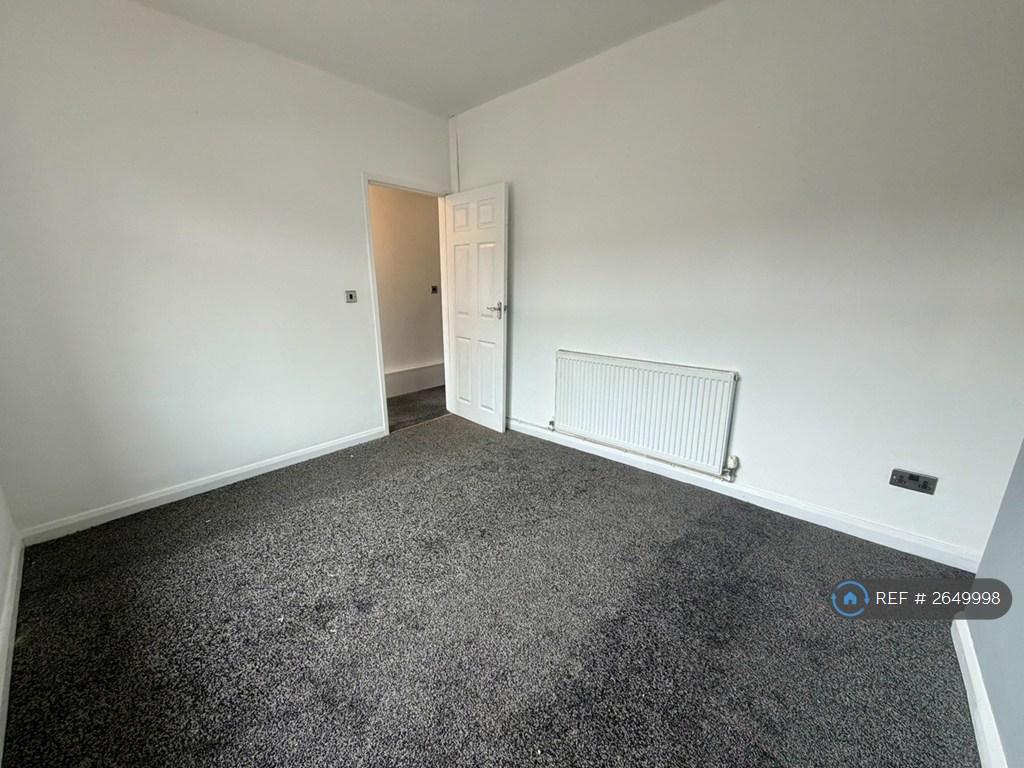 Front Room / Bedroom 4