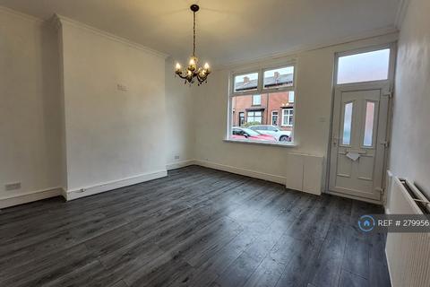 2 bedroom terraced house to rent, Parkfield Road, Bolton, BL3