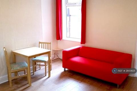 1 bedroom in a house share to rent, Vaughan St, Leicester, LE3