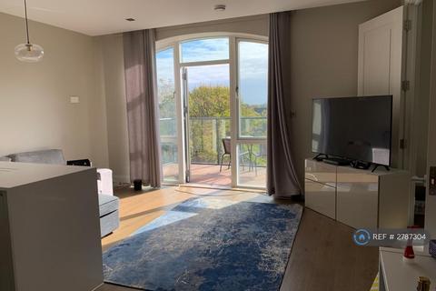 2 bedroom flat to rent, Renaissance Square Apartments, London, W4