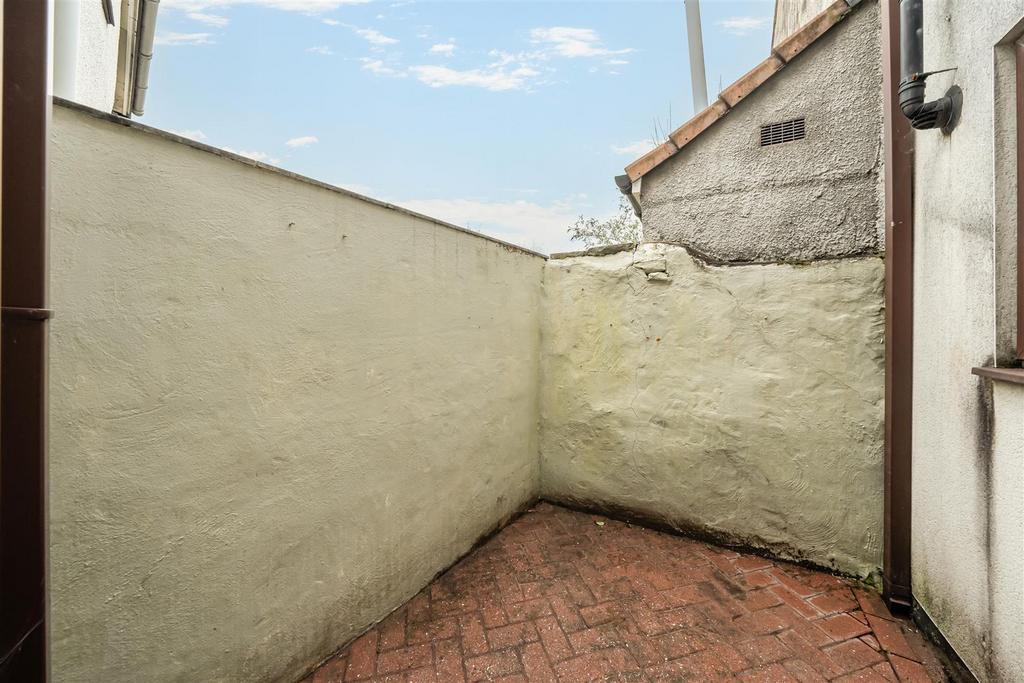 Rear Courtyard