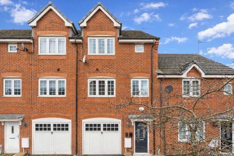 4 bedroom terraced house for sale, Brentwood Grove, Greater Manchester WN7