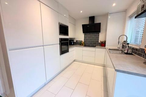 undefined, Flinters Close, Wootton Fields, Northampton NN4