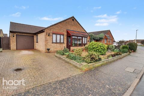 3 bedroom detached bungalow for sale, Saxstead Drive, Clacton-On-Sea