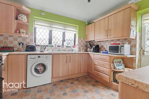 3 bedroom detached bungalow for sale, Saxstead Drive, Clacton-On-Sea