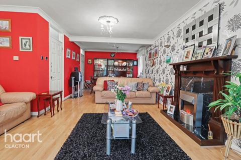 3 bedroom detached bungalow for sale, Saxstead Drive, Clacton-On-Sea